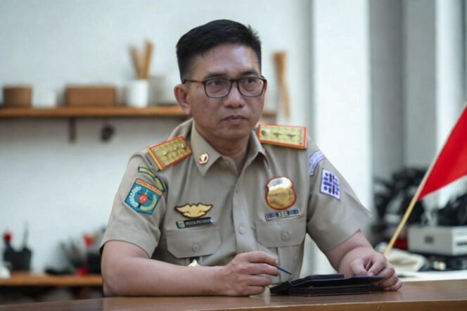  Dari Pesantren ke Pusat Ekonomi Hijau: Strategi Ketenagakerjaan Lampung Menuju 2045